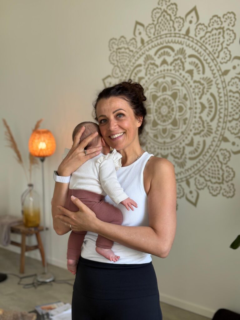 Samenta en baby yoga
